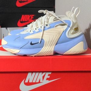 WMNS Nike Zoom 2k